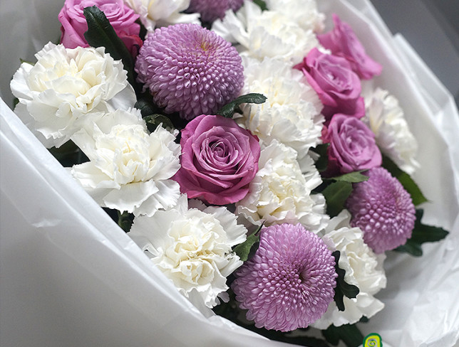 Bouquet with white carnations, purple roses, and momoka chrysanthemum photo